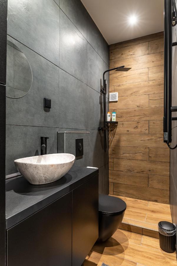 Downtown Luxury By Stlcz With 2 Bathrooms Budapest Exterior photo
